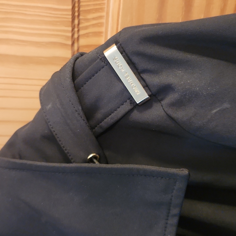 Tranch Coat - image 5